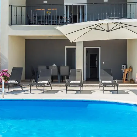 Kalada - Adriatic Luxury *