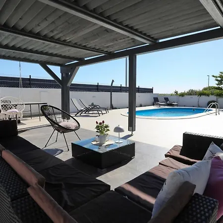 Villa Kalada - Adriatic Luxury *